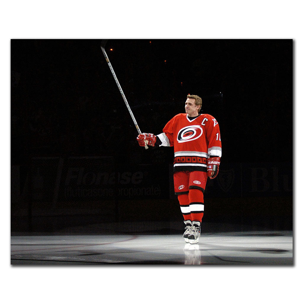 Marcel Dionne Pre-Order Detroit Red Wings Autographed Puck - SportAuthentix