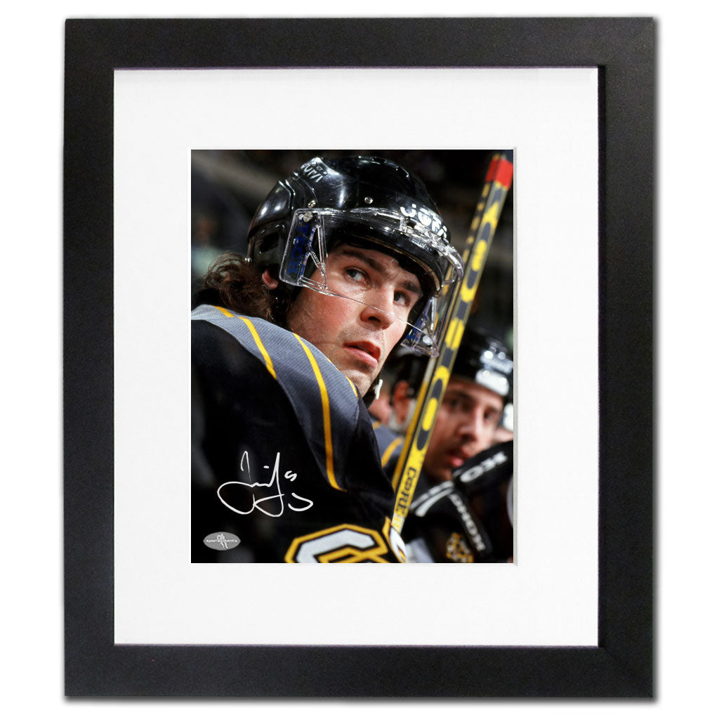 Jaromir Jagr Pittsburgh Penguins CLOSE UP Autographed 19x22 Frame