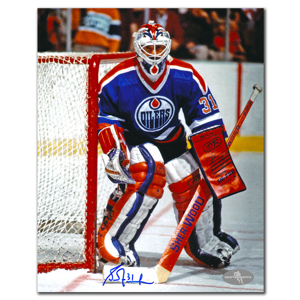 Grant Fuhr Edmonton Oilers ACTION Autographed 8x10