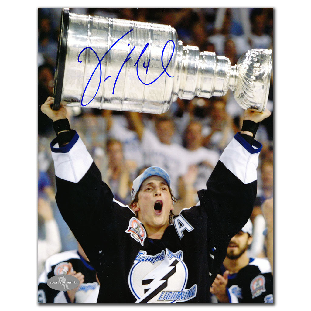 Vincent Lecavalier Tampa Bay Lightning 2004 STANLEY CUP Autographed 8x10