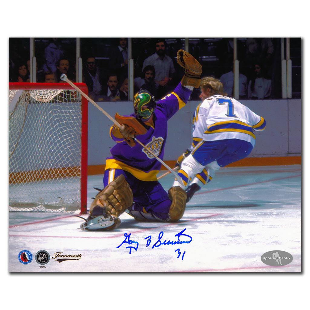 Gary Simmons Los Angeles Kings BIG SAVE Autographed 8x10