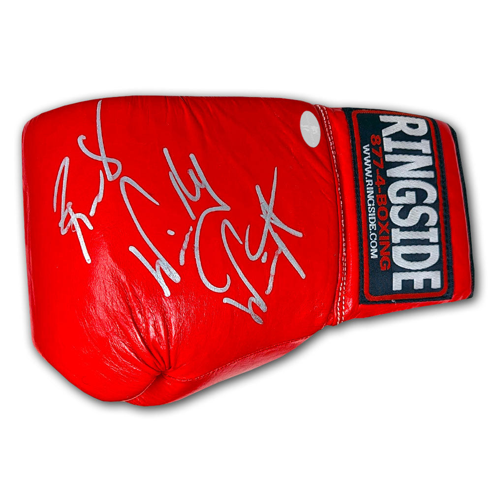 Gant de boxe autographié Ronald Winky Wright au bord du ring